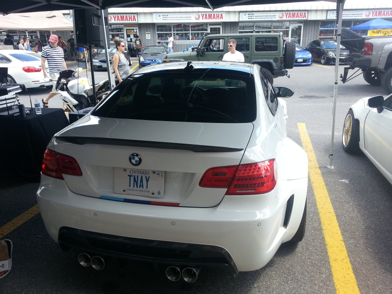 Absolutely awesome turn-out at this car-show.